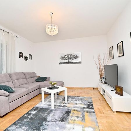 Apartment Razanac Nikola Exteriör bild